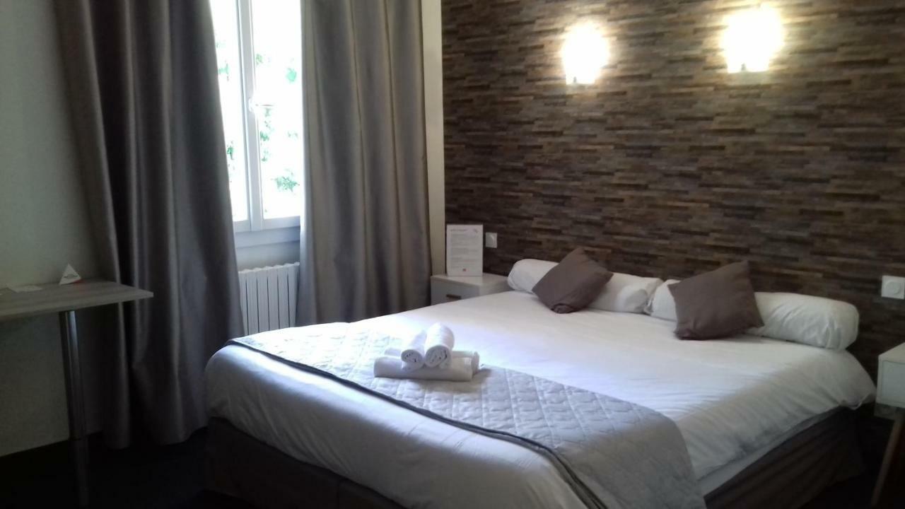 Le Relax Hotel Aurillac Ngoại thất bức ảnh